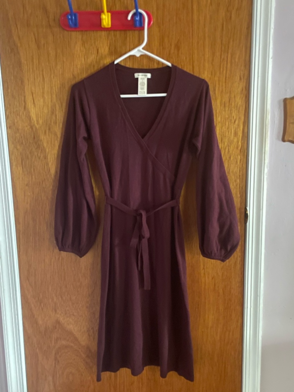 Max Studio burgundy purple long-sleeve dress
